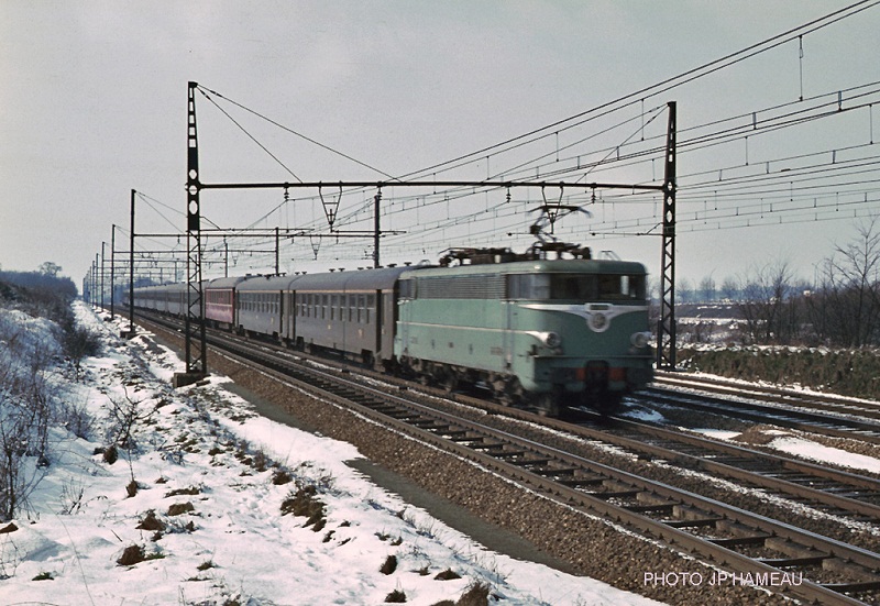 25200-TRAPPES-1024-400.jpg